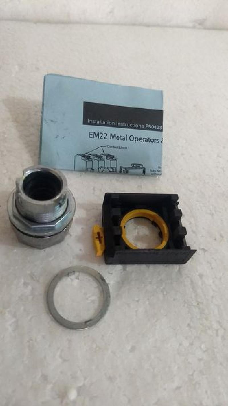 EATON CUTLER HAMMER B100S0CA MANUAL MOTOR STARTER