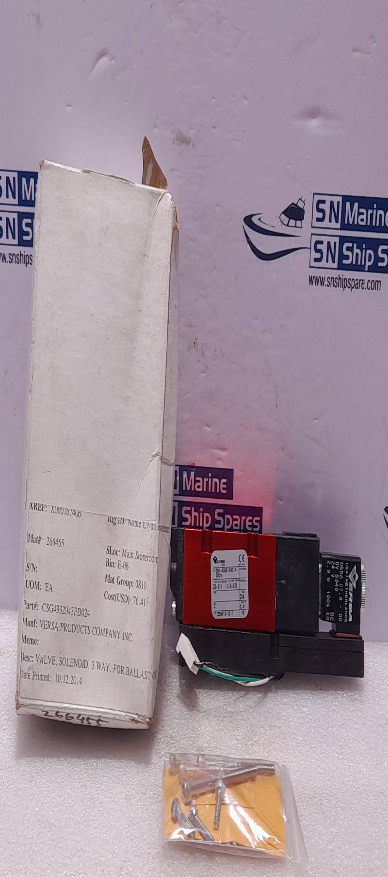 Versa CSG-4332-043-P-D024 Solenoid Valve 0556 07.9-00 Coil 24VDC 2.9W