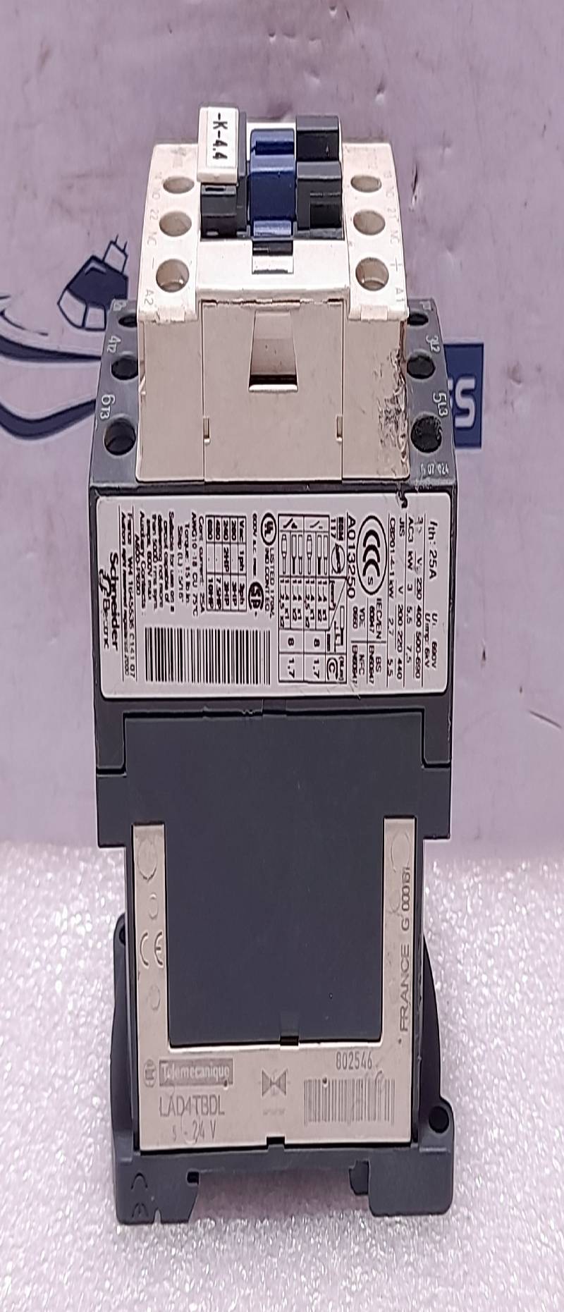 Telemecanique LC1D12BD Contactor Ith:25A Ui: 690V 600V a.c