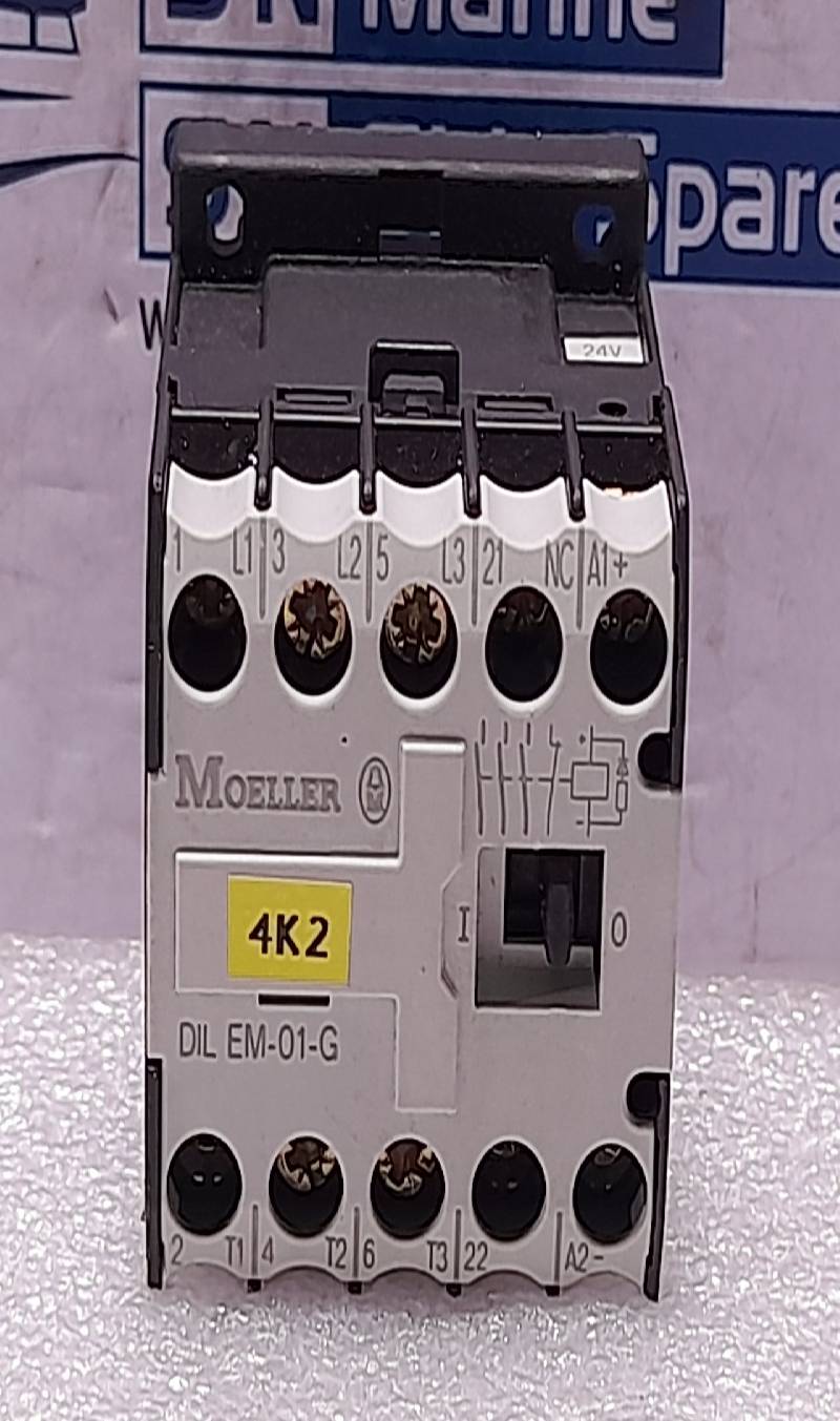 Moeller DIL EM-01-G Contactor Relay Uimp: 6000V Ie=Ith 20A 2PCs In Lot