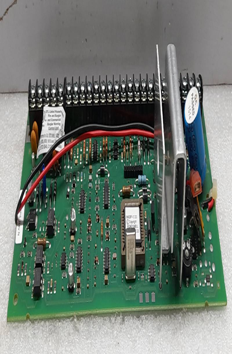 Honeywell 200-00691 Fire ALARM Equipment Enclosure Rev. A