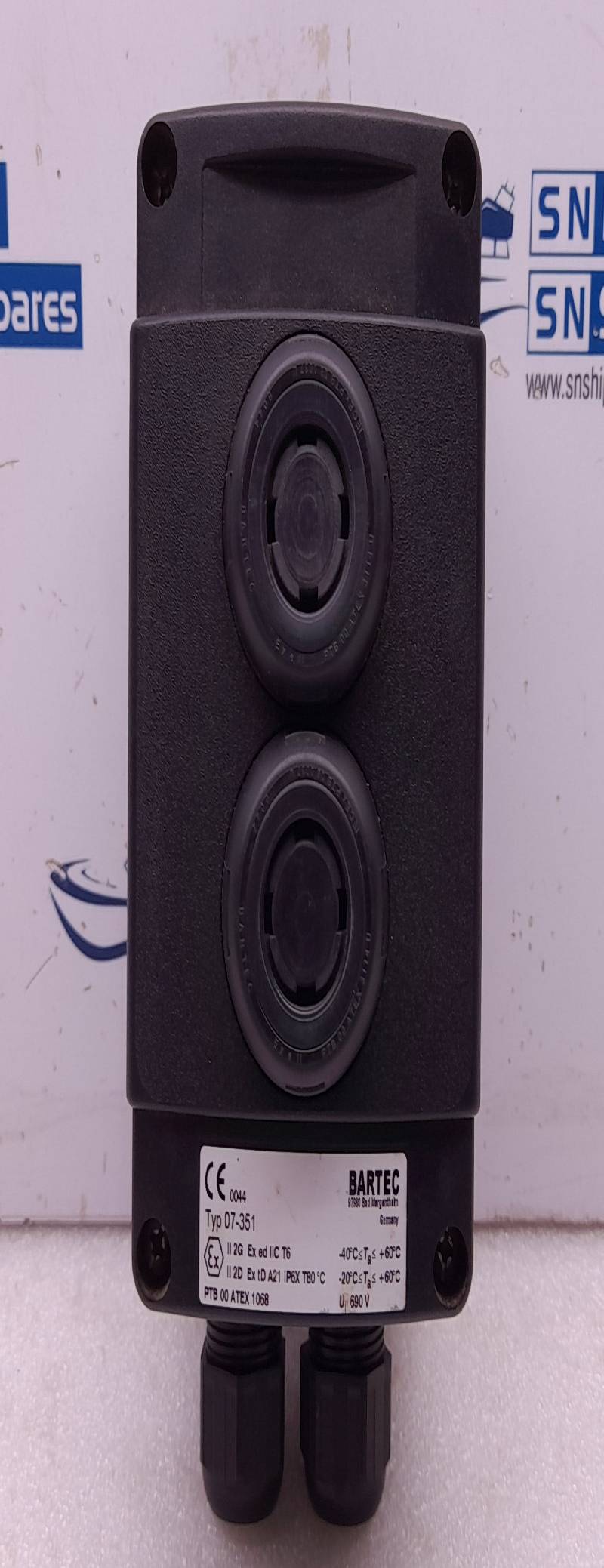 BARTEC 07-351 ComEx Control Station Type: 07-3512-30 Ui 690V