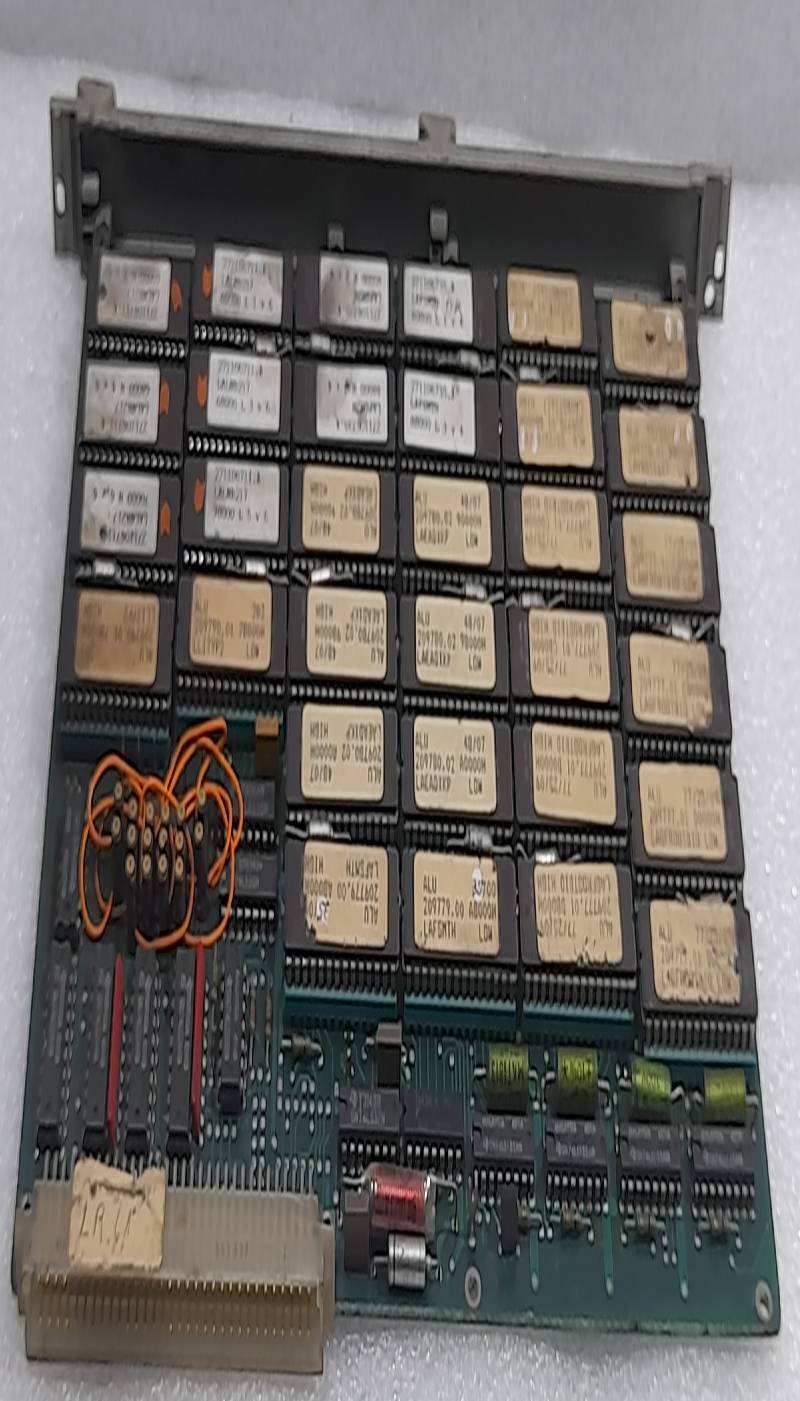 AEG 5077DZL-042. 211 117. 03 SF8512 Printed Circuit Board