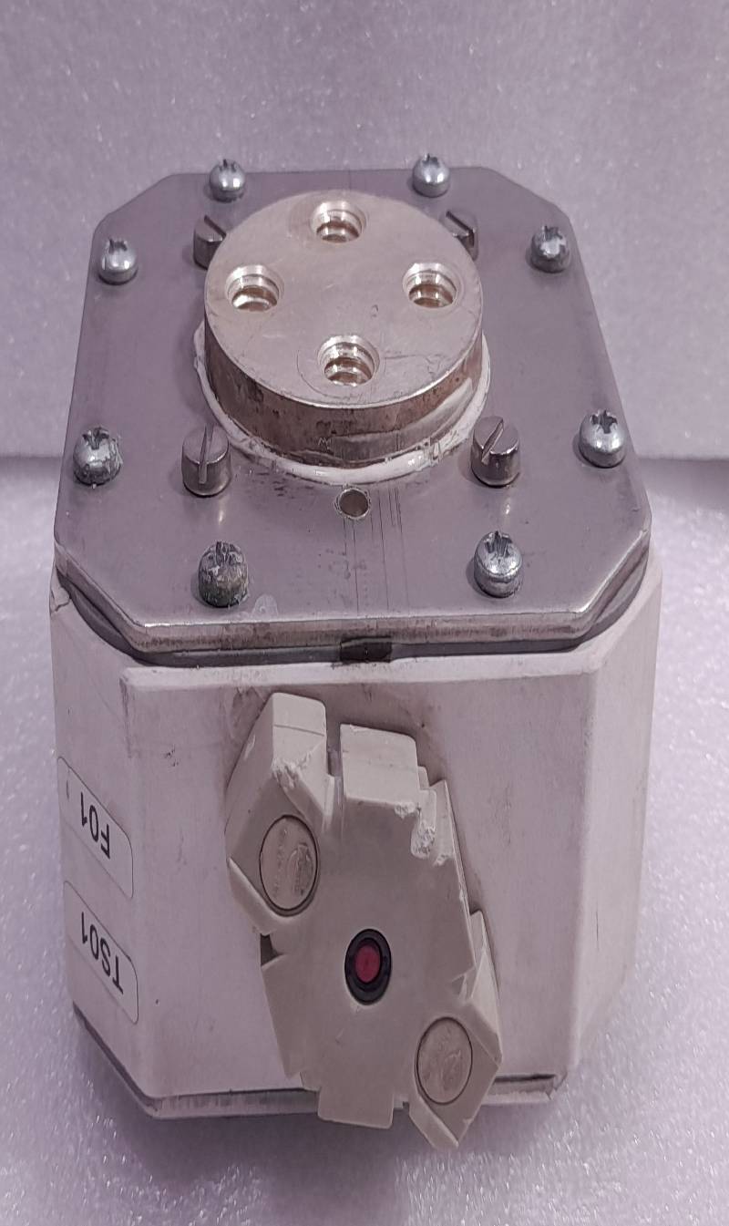 FERRAZ SHAWMUT PC44UD70V25CTQB PROTISTOR 700 AC URD 2500A