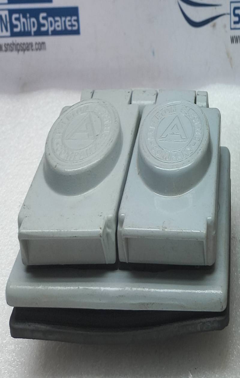 Appleton Electric FSKD5-20 Aluminum Wet Location Cover