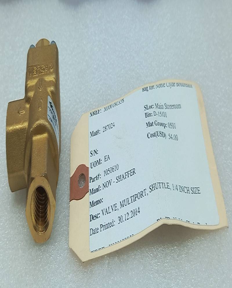 Versa SV-3 Multiport Shuttle Valve 1/4NPT NOV 1050610