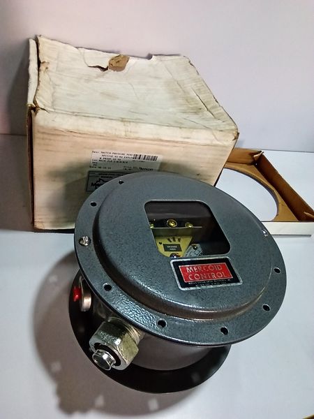 Marcoid Control DPAW-7043-153-64E Pressure Switch SA1111E-S5-K2 Explosion Proof