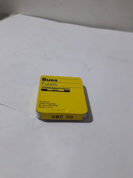 SET OF 5 BUSS FUSES ABC30 NEW