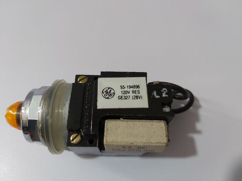 GE 55-194896 PILOT LIGHT PUSHBUTTON 120V RESISTOR TYPE ORANGE GE327 28V 2PCS LOT