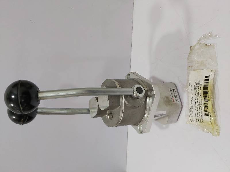 David Brown C9634910063 Pilot Control Valve With 2 Levers NOV-190023+71