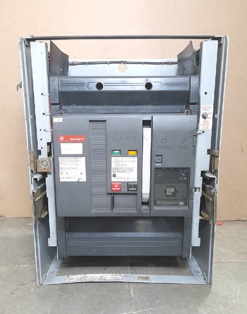 GE SHD25D325 Circuit Breaker 2500A Frame Rating & SPUV024DC & 2000A Trip Unit