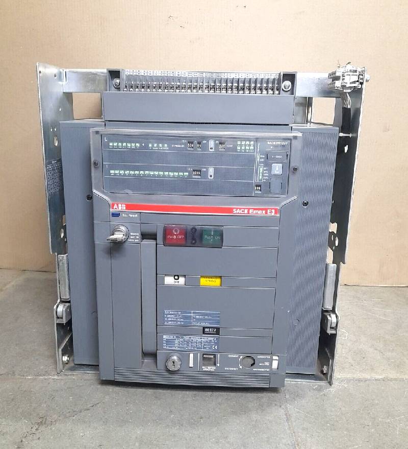 ABB SACE E3S 20 Circuit Breaker SACE PR121/P In 2000A SACE Emax E3 Iu 2000A