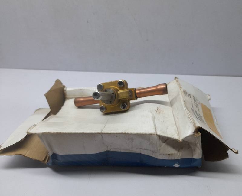 Emerson 240RA 8T5T Refrigerant Solenoid Valve 5/8” ODF Extend 040846 MWP 500 MOPD 300 Fluid Temp 250