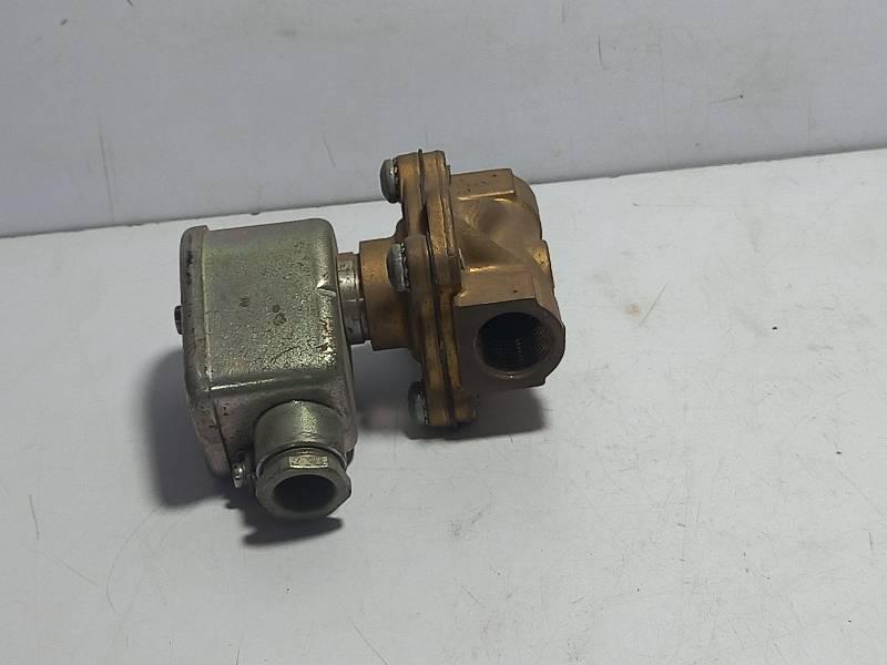 Parker Lucifer 72228BG4UV00 Solenoid Valve 8W 12VDC 0.5 Bar