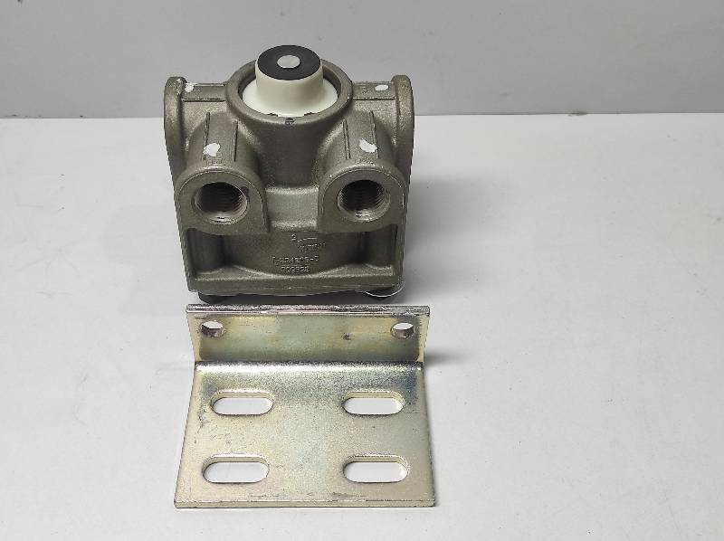 Bendix T-294866-D Air Brake Valve T294866D