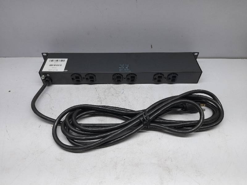 Tripp Lite RS-1215 Rack Mount Power Strip 120V~ 15A IB6464 9639AS1
