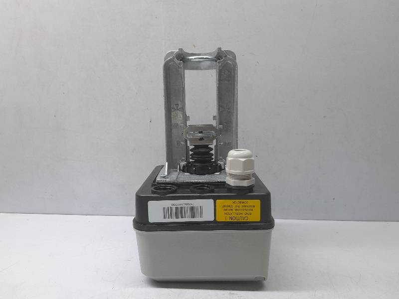 Honeywell ML7420A8088-E Direct Coupled Valve Actuator