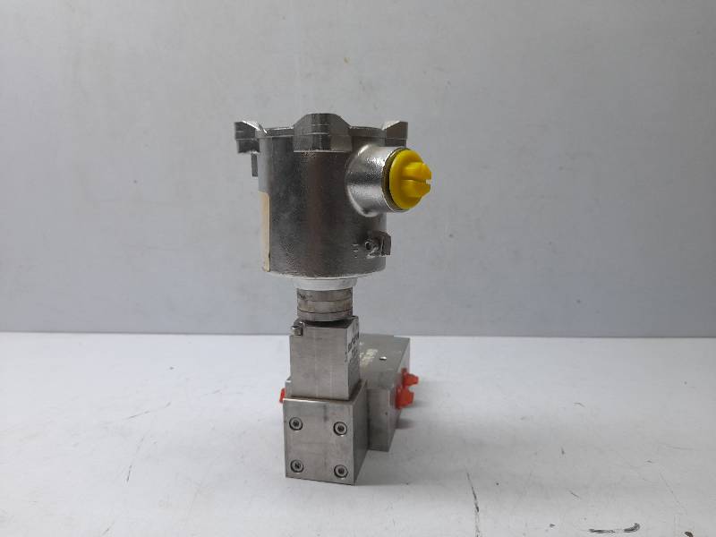Bifold S06-E1-52-XX-00-77A-24D-30 Direction Control Valve