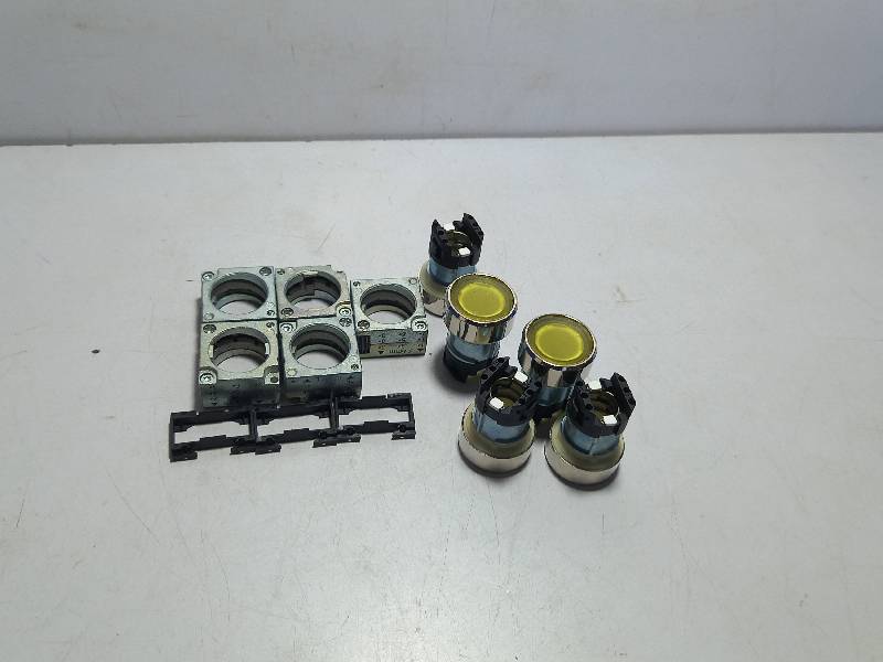 Siemens 3SB35010AA31 Illuminated Yellow Pushbutton