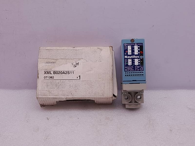 TELEMACANIQUE XML B020A2S11 PRESSURE SWITCH  20bar   290psi  2000KPa 