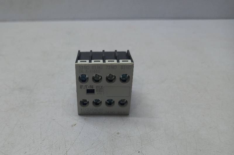 Eaton XTCEXFAC40  Auxiliary Contact Module Type: DILA-XHI40