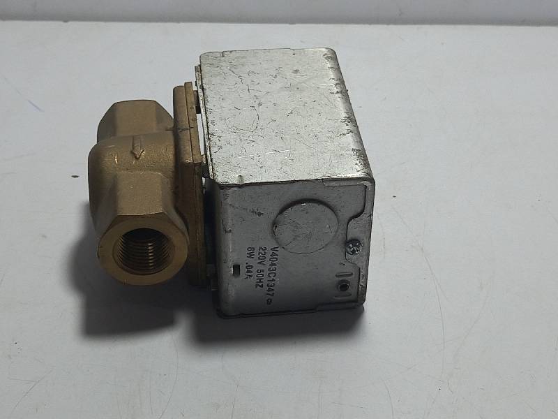 Honeywell V4043C1347 Motorized Valve / 6W..04A / 200V 50HZ