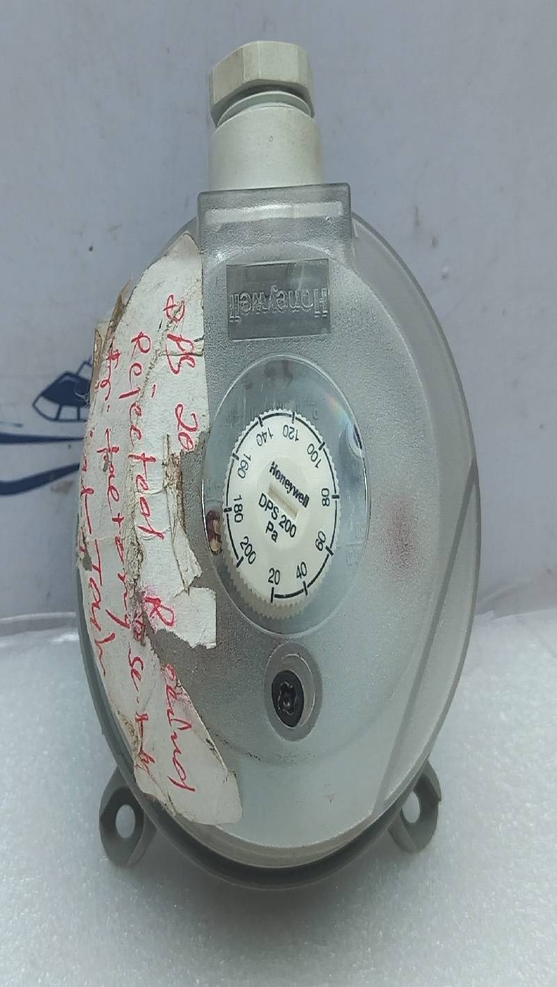 Honeywell DPS200 Differential Pressure Switch Range: 20-200Pa 104532-140
