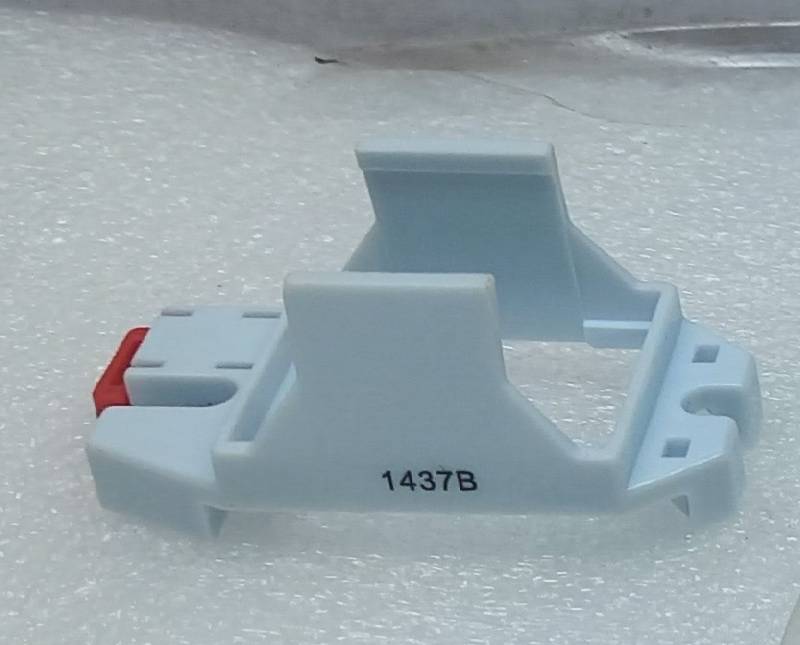 Mouser Electronics 528-16-782C Rail Mounted Relay Base 12V Turner Design 16-782C 4PCs In Lot