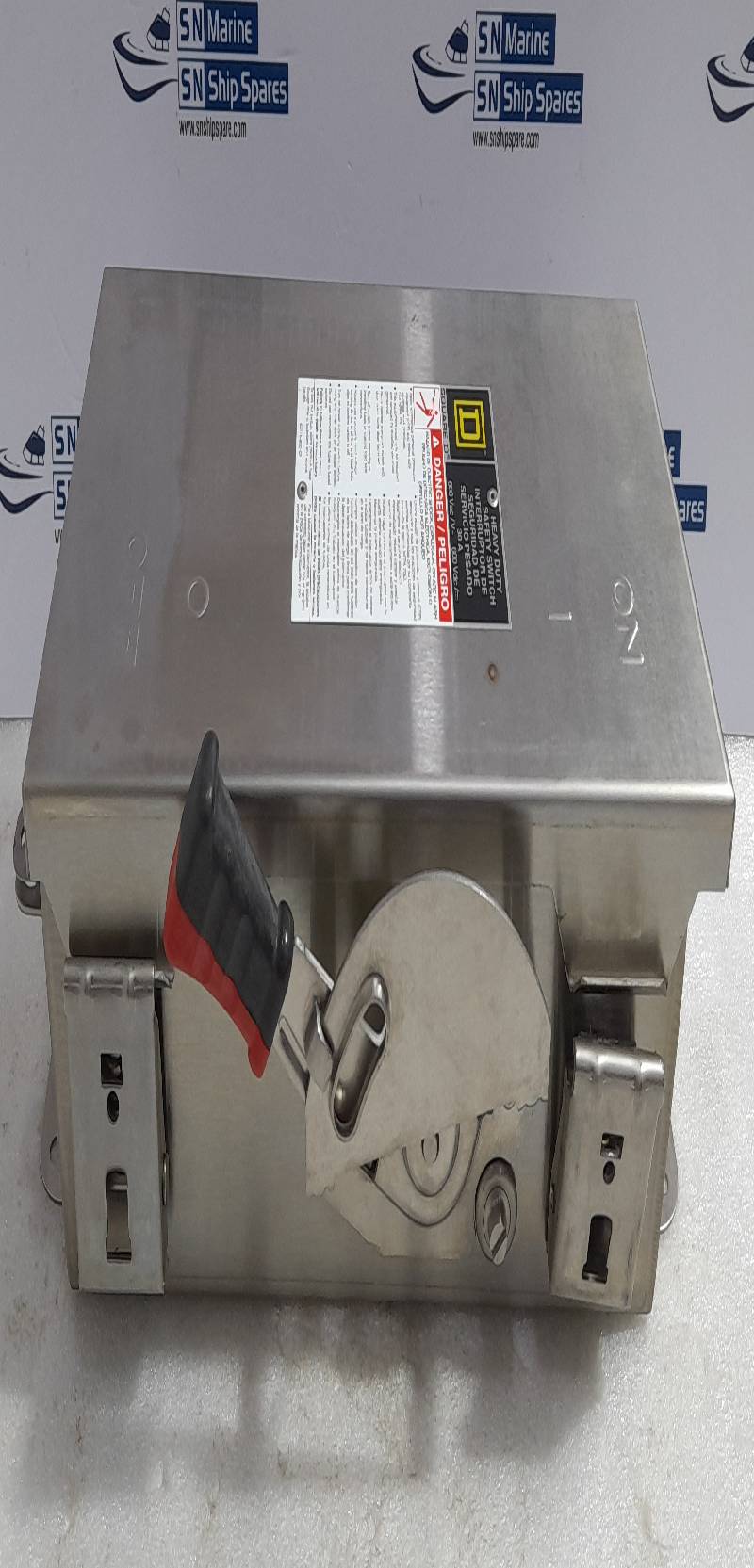 Square D HU361DS Series F06 Heavy Duty Safety Switch 30A 600V~ 50_60Hz 600VDC