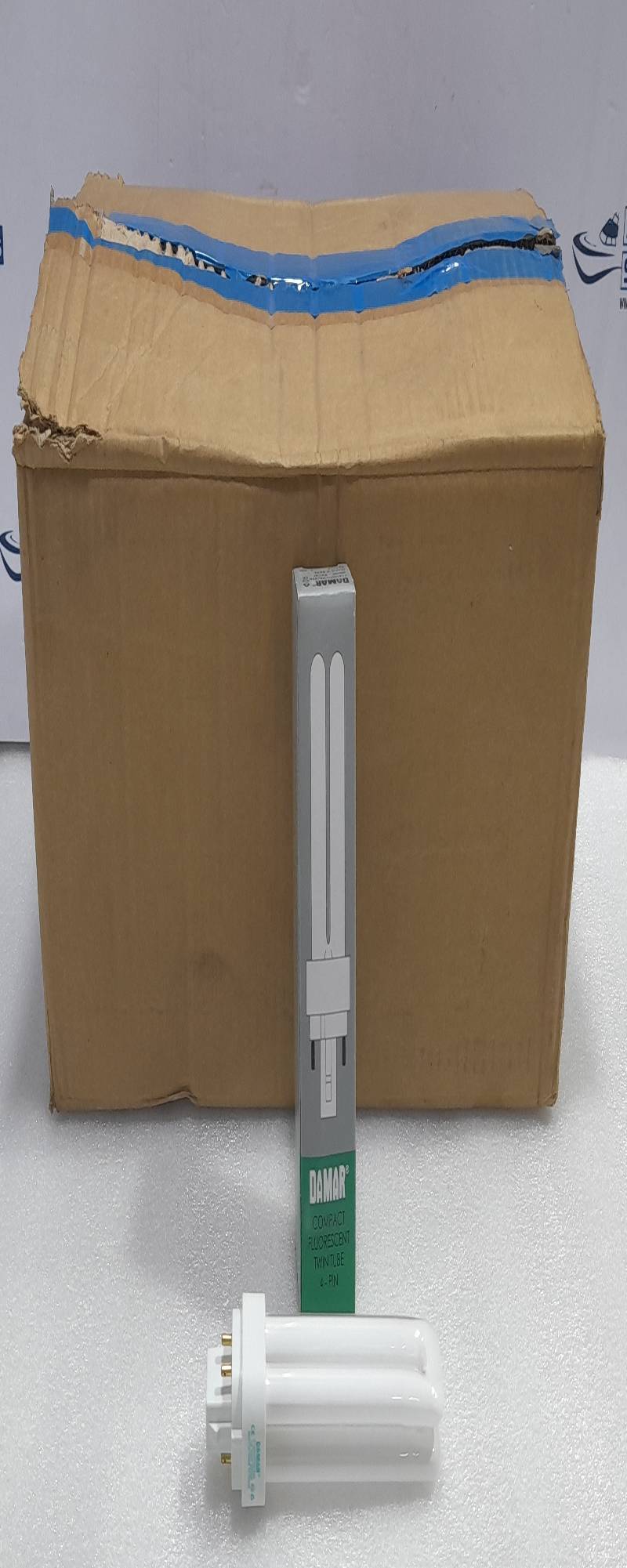 Damar 26371A 01801356653 Truetone Twin Compact Fluorescent F18DDTT/DE/830