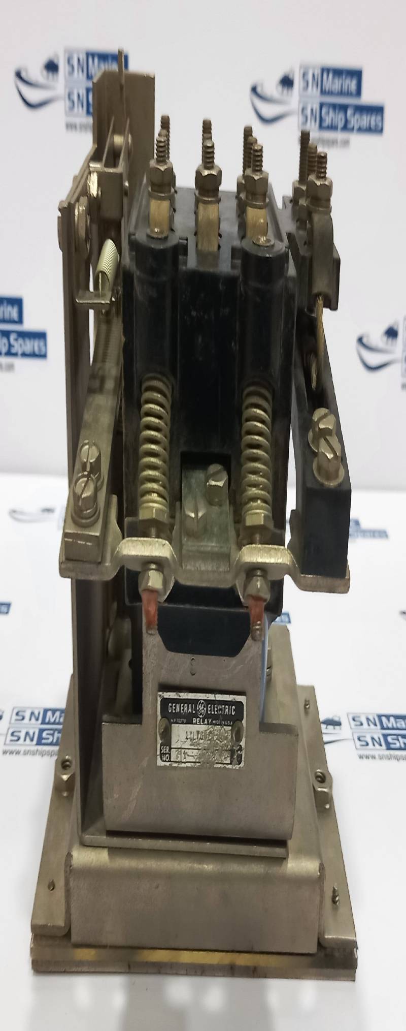 General Electric 17LV68E2 Relay