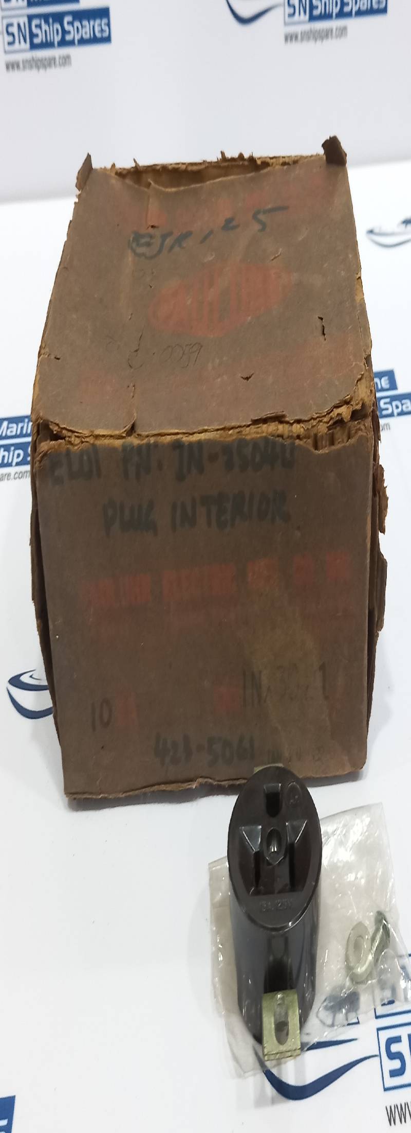 Pauluhn Electric 35040 Plug Interior