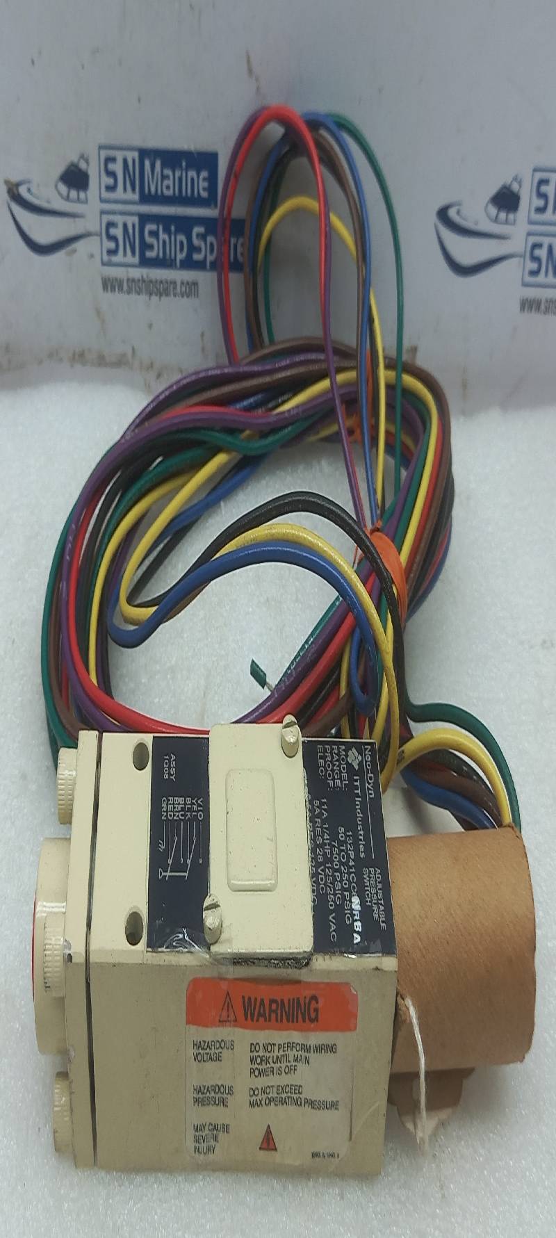 ITT Neo-Dyn 132P41CC6ABNR Adjustable Pressure Switch 50-250 PSIG