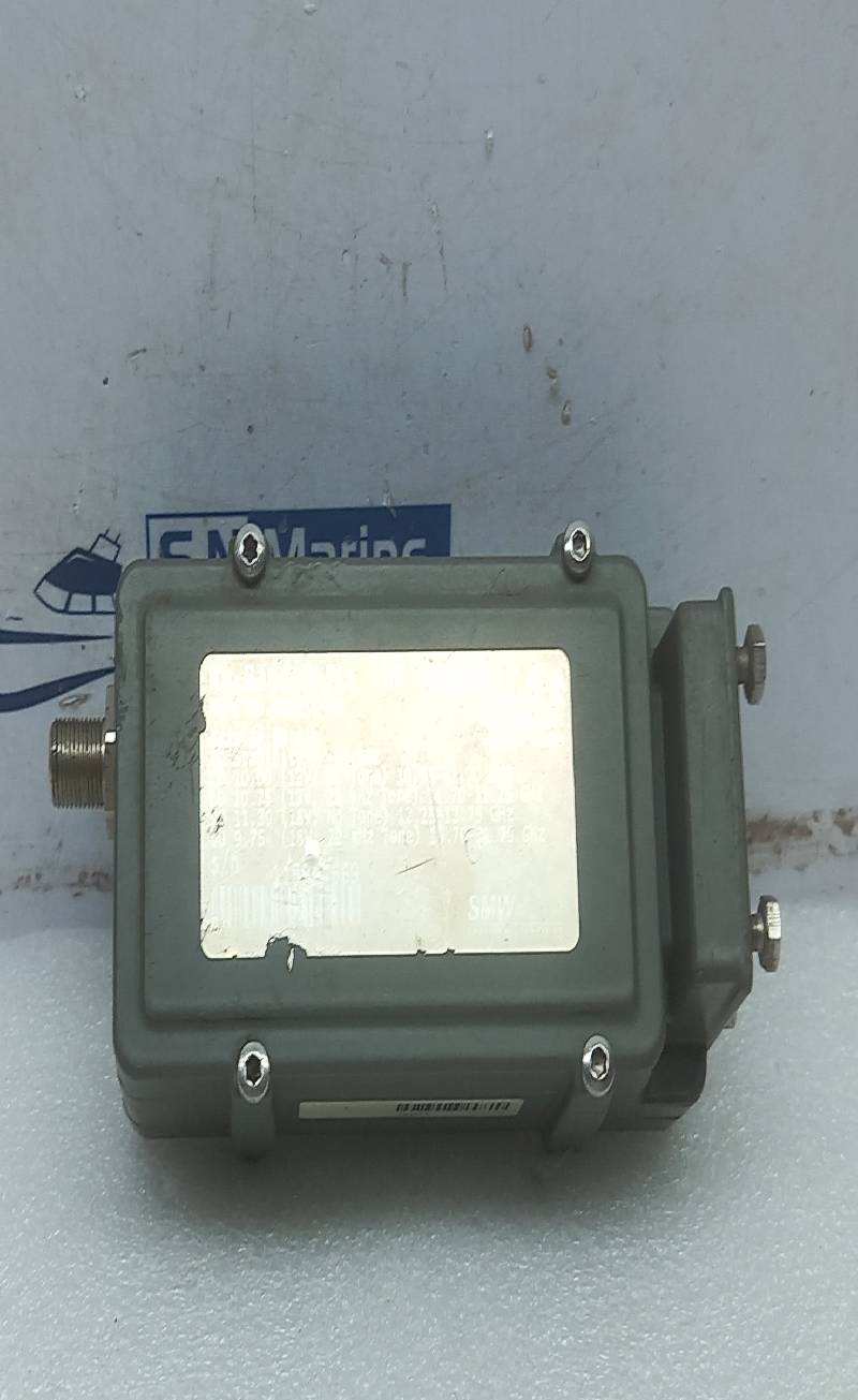 SMW Ku-Band Q-PLL LNB Type R 128210-60 Swedish Microwave