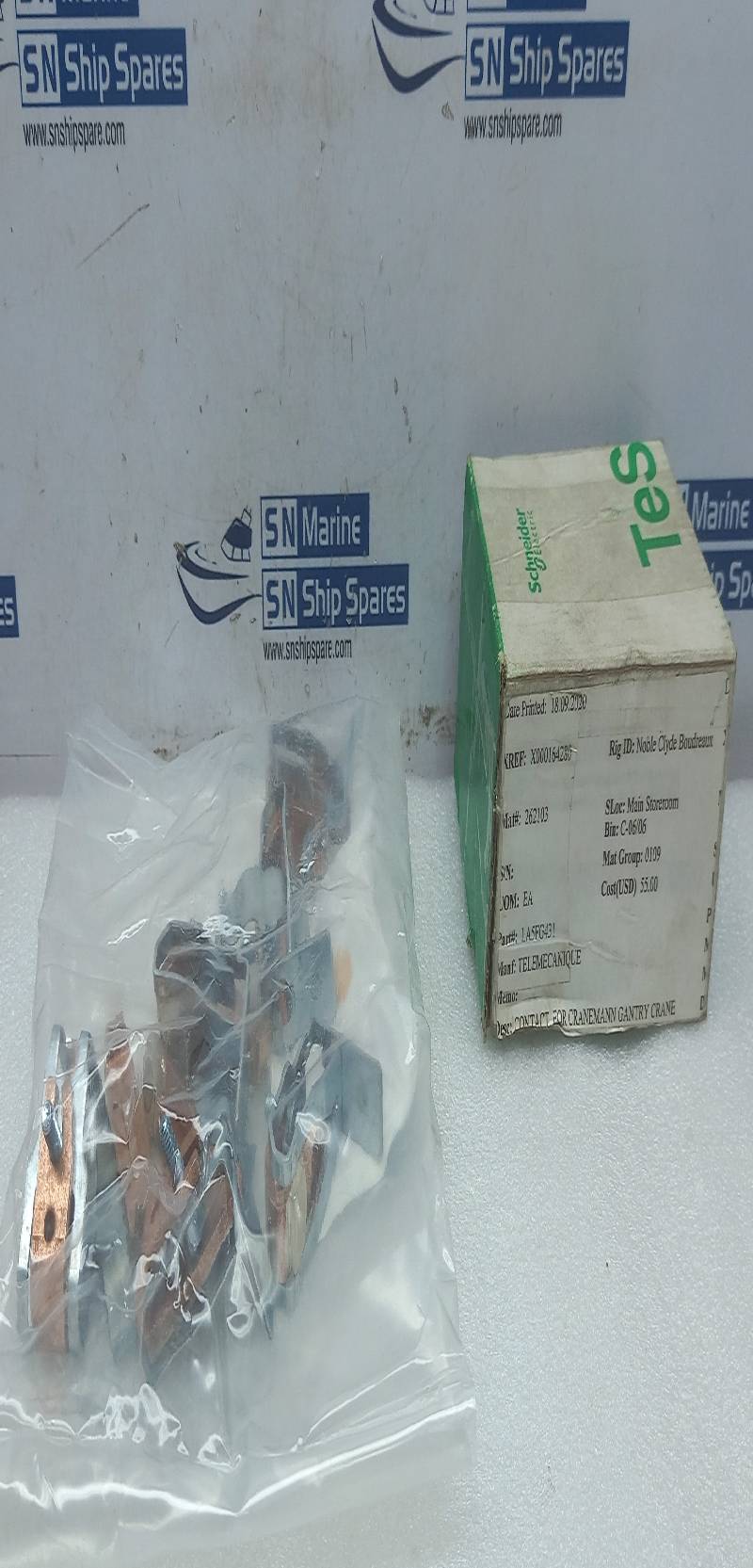 Telemecanique Schneider Electric LA5FG431 Contact for Cranemann Gantry Crane