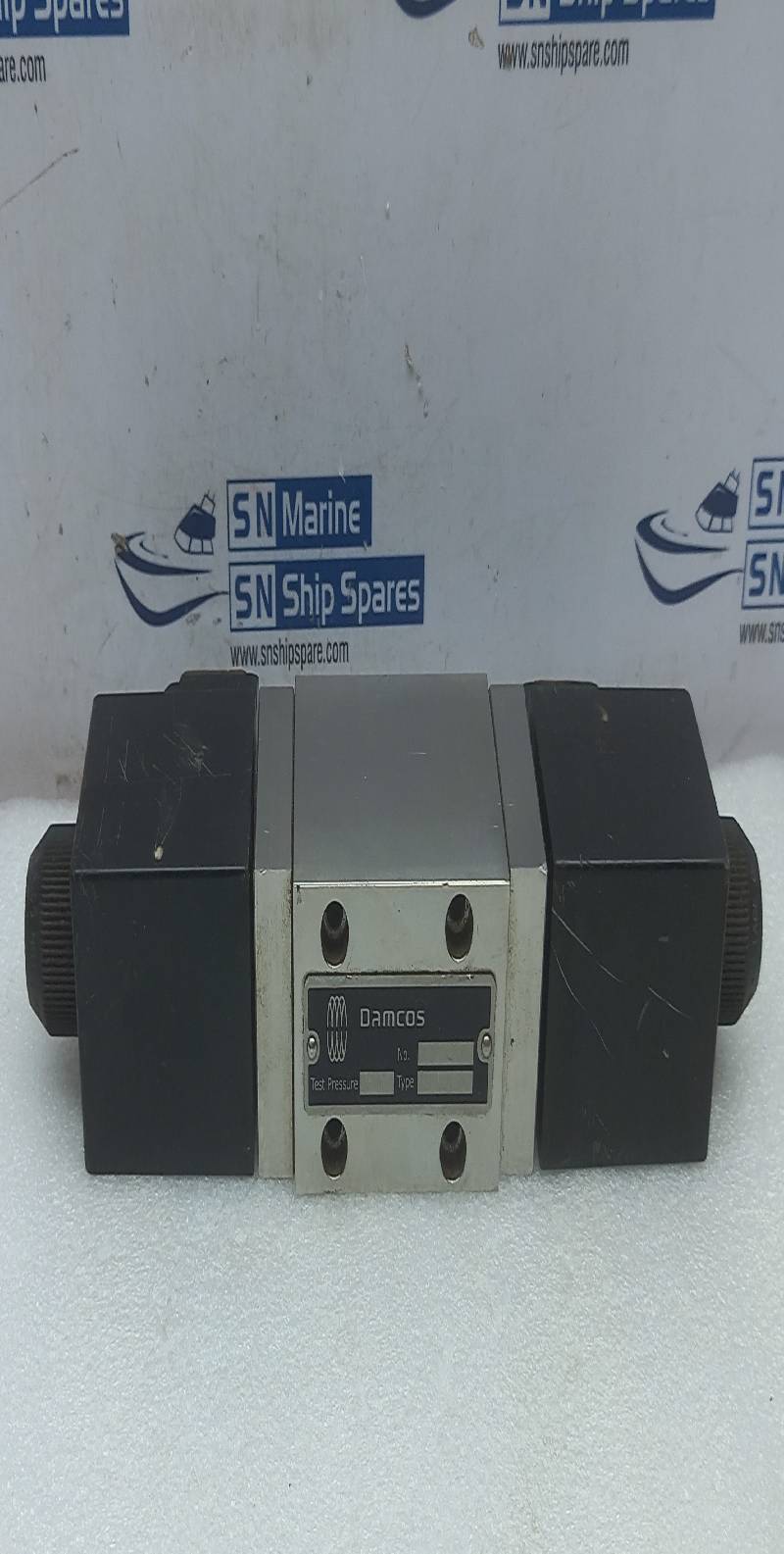Damcos INT-4019 Solenoid Valve Test Pressure: 225Bar Type: 4/3 Way D12-545