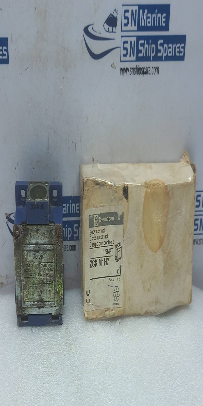 Telemecanique ZCK M1H7 Body Contact ½ NPT ZCK-M