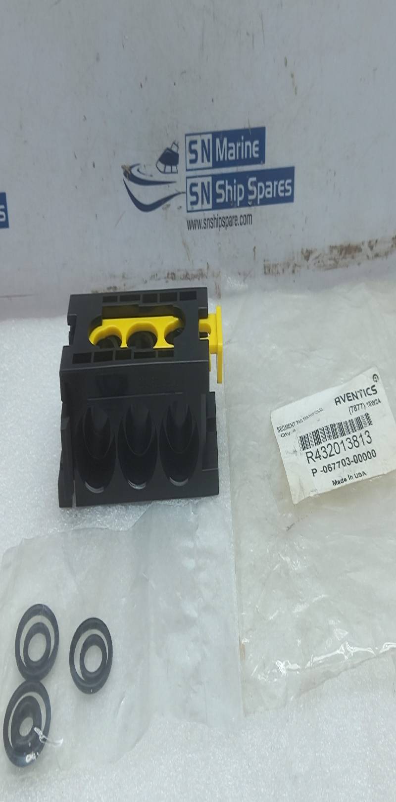 Aventics R432013813 Segment 740 Manifold 898 500 392 2
