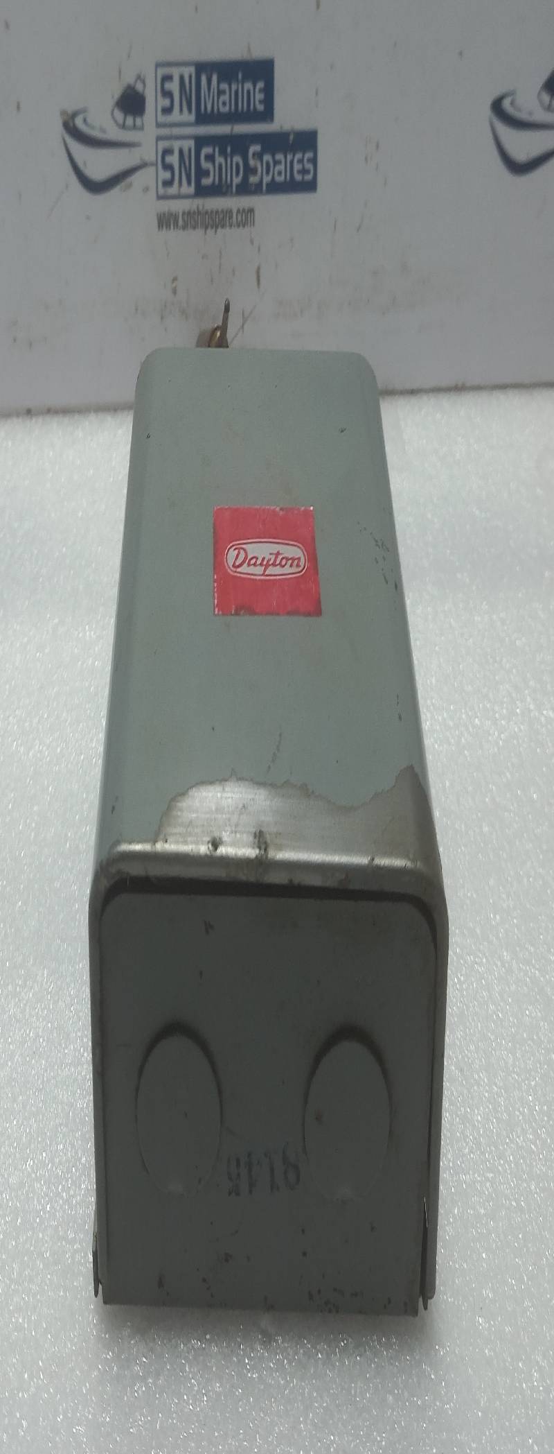 Dayton 2E376A Hot Water Control Boiler Aquastat Max Load 2000 V.A