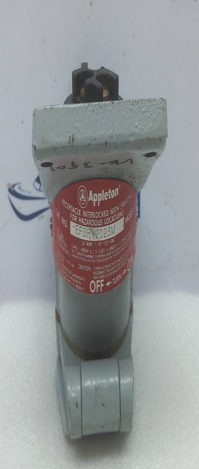 Appleton EFSR-2023M Model B Receptacle Interlocked With Switch EFSR2023M