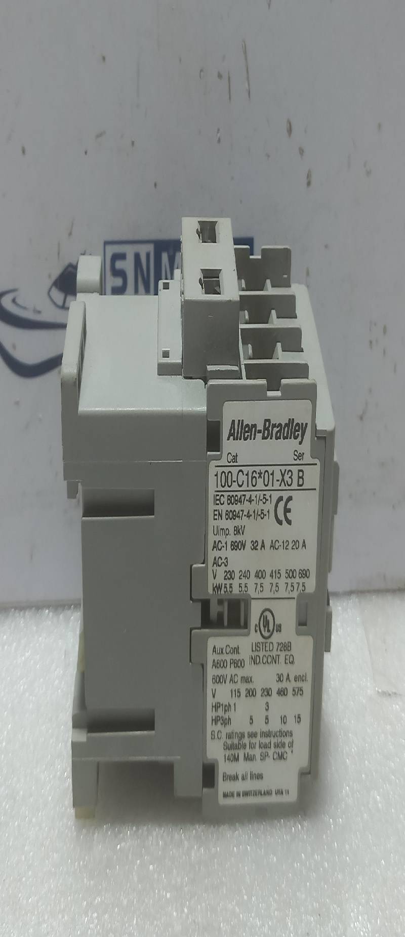 Allen Bradley 100-C16*01-X3 Contactor Ser B 600V AC max