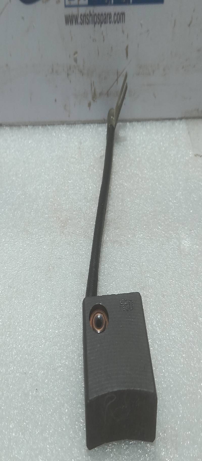 BRISSONNEAU 41777038 Brush For Cage A2FN R-66-12,5X32X32 13PCs In Lot