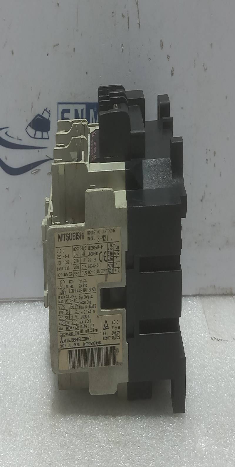 Mitsubishi Electric S-N21 Magnetic Contactor 200V 50Hz 200-220V 60Hz