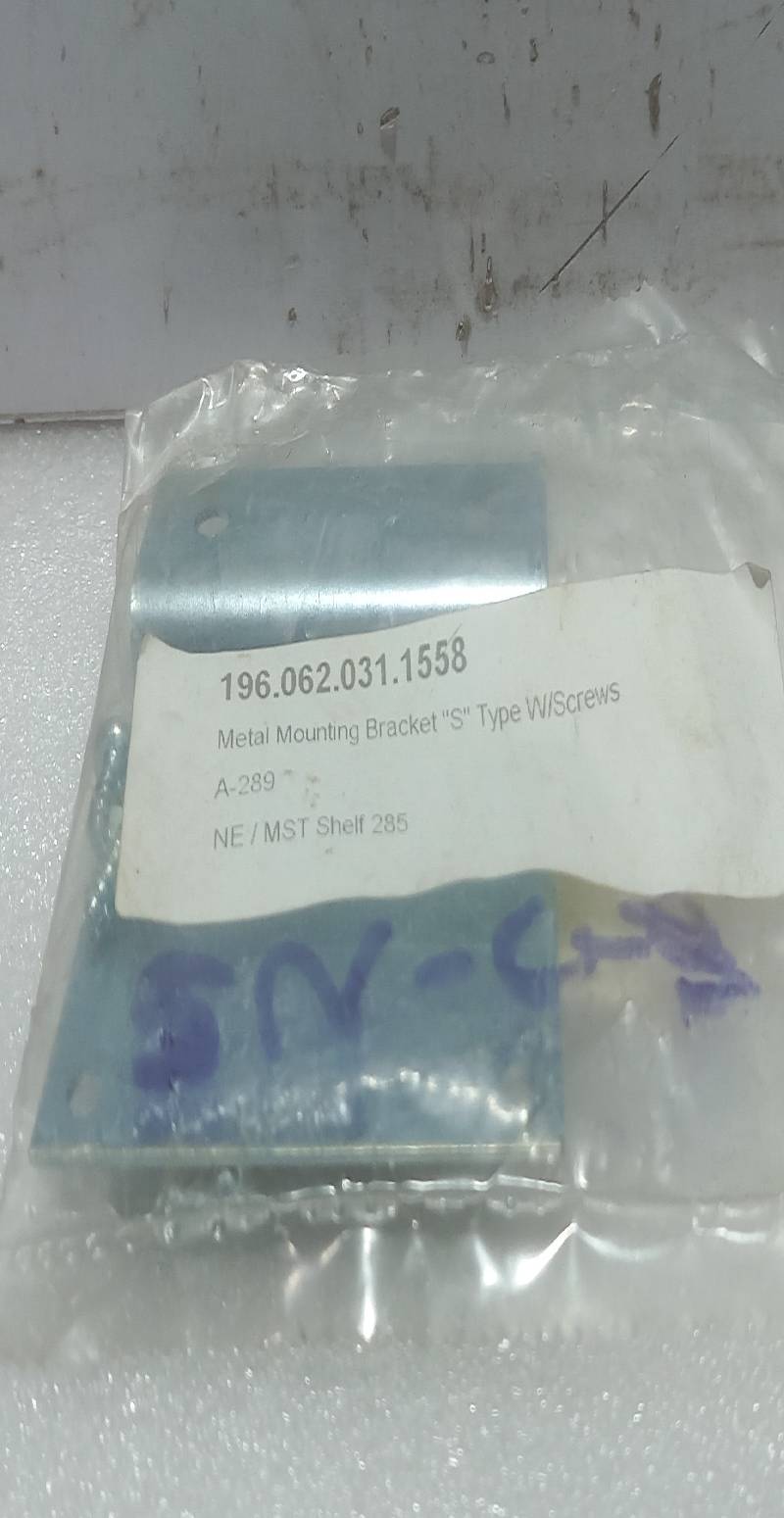 Dwyer A-289 “S” Mounting Bracket w/ mtg Screws 2PCs In Lot