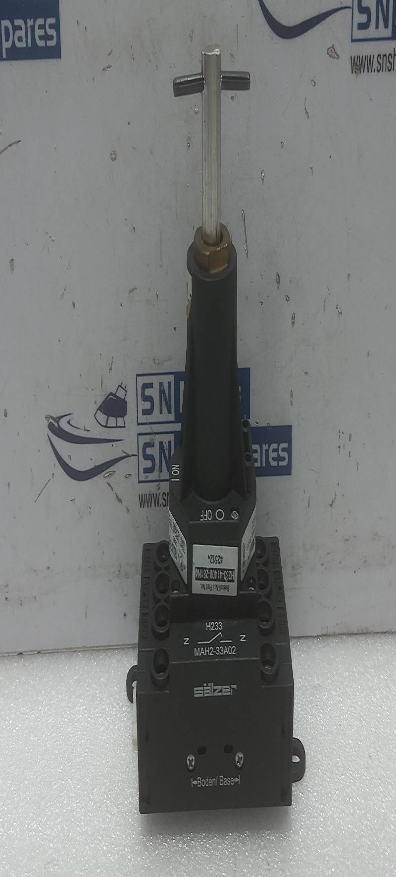 Salzer H233-41400-281N4 Main/ Emergency Off Switch With Salzer MAH2-33A02
