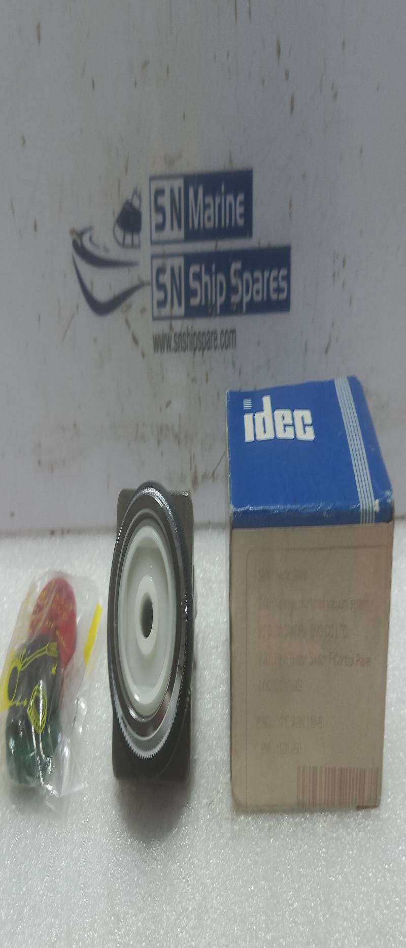 Idec ABN110 B Pushbutton