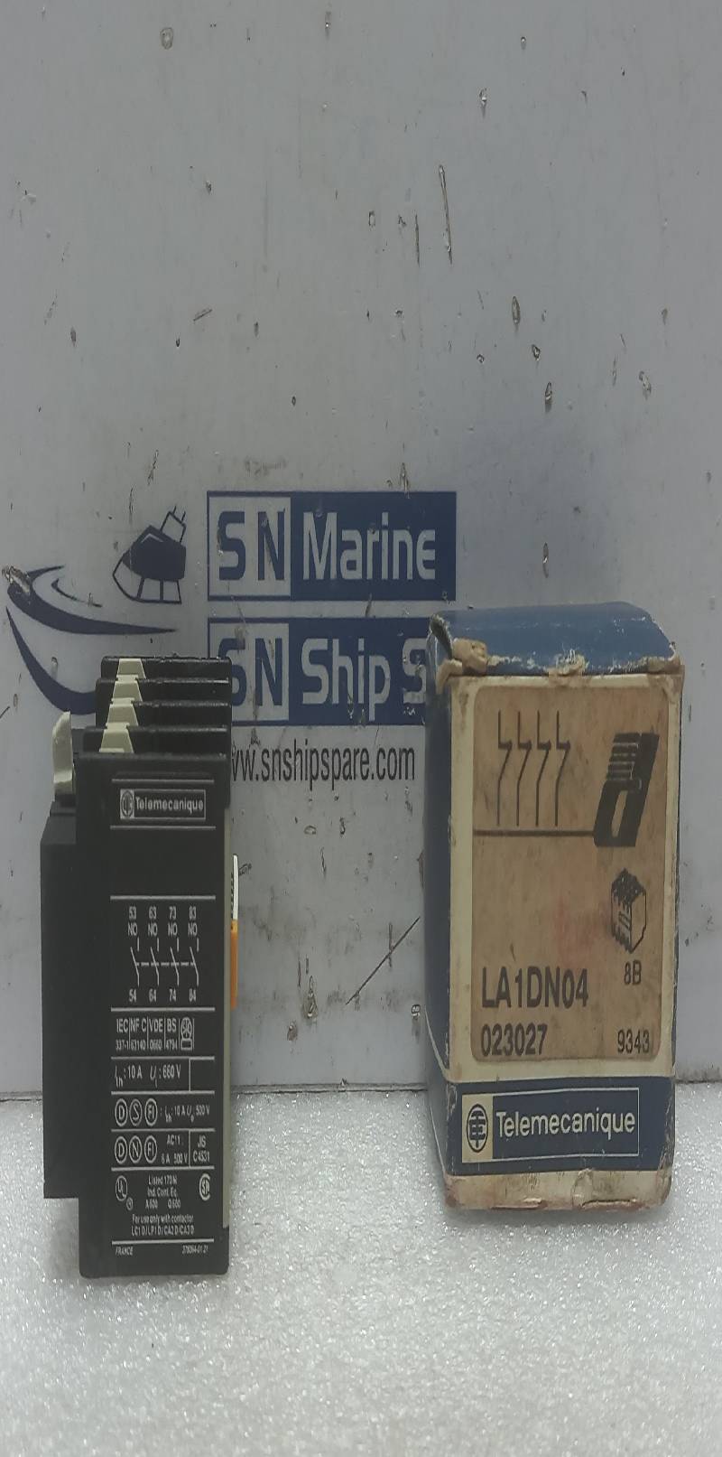 Telemecanique LA1DN04 Auxiliary Contact Block Ith: 10A Ue: 500V 2PCs In Lot