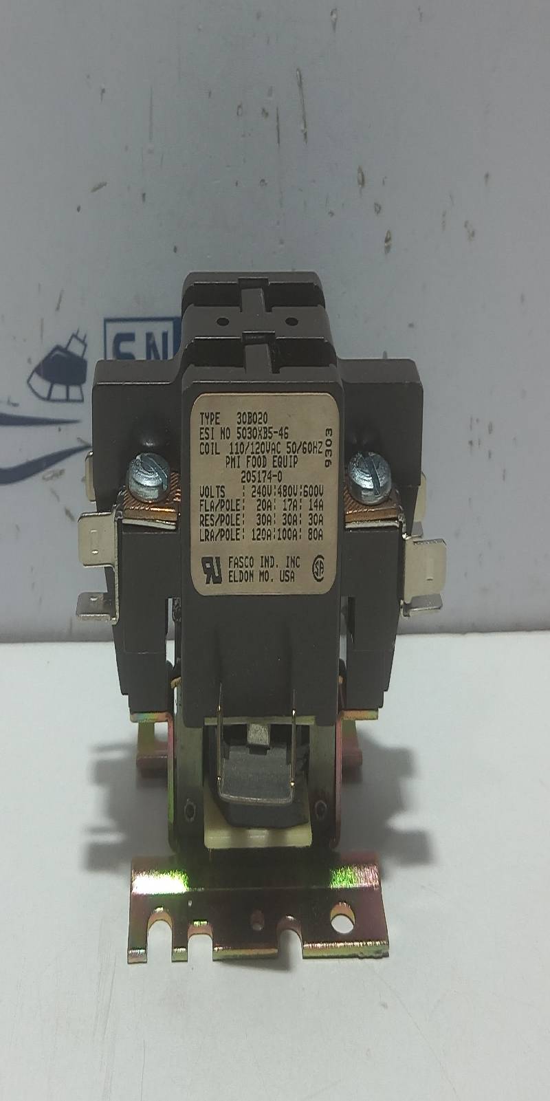 FASCO 30B020 Magnetic Contactor 110/120Vac 50/60Hz 5030XB5-46 Hobart 205174