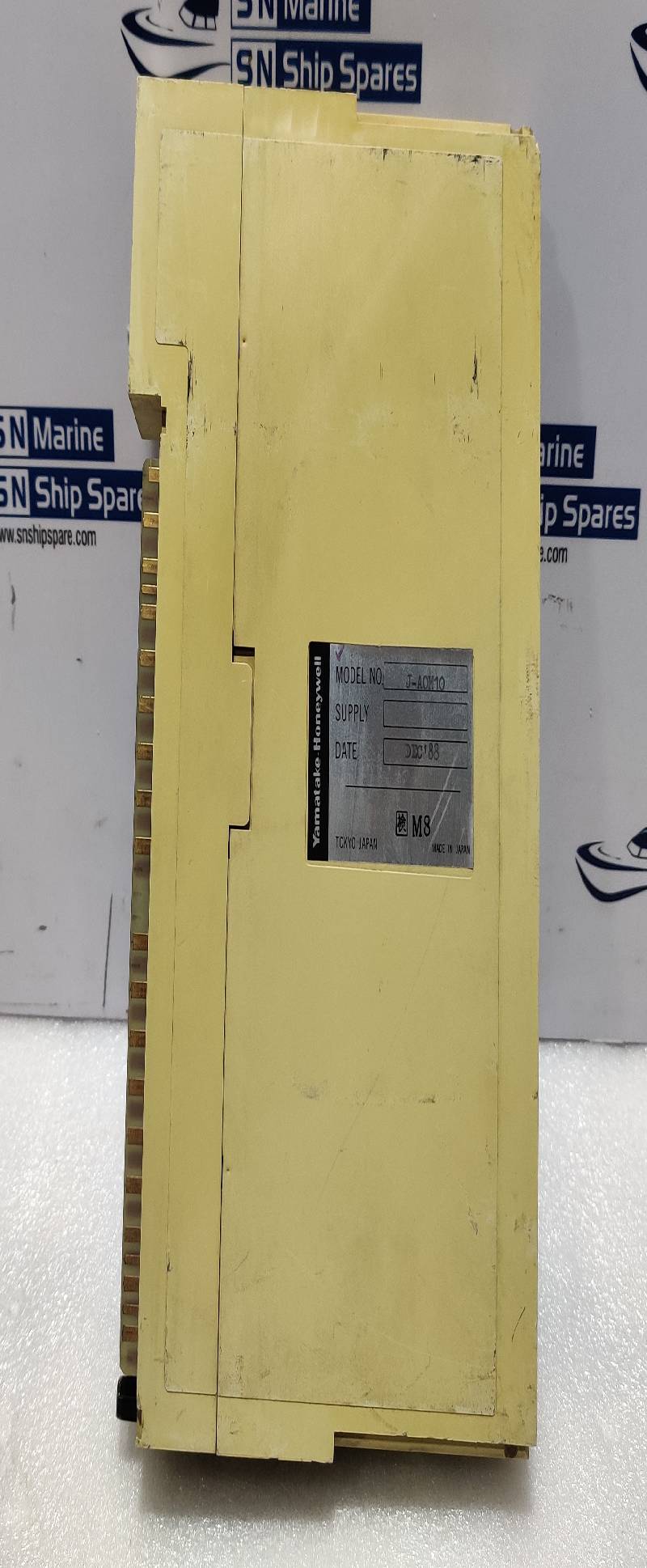 Yamatake Honeywell J-AOM10 Analog Output Module M8