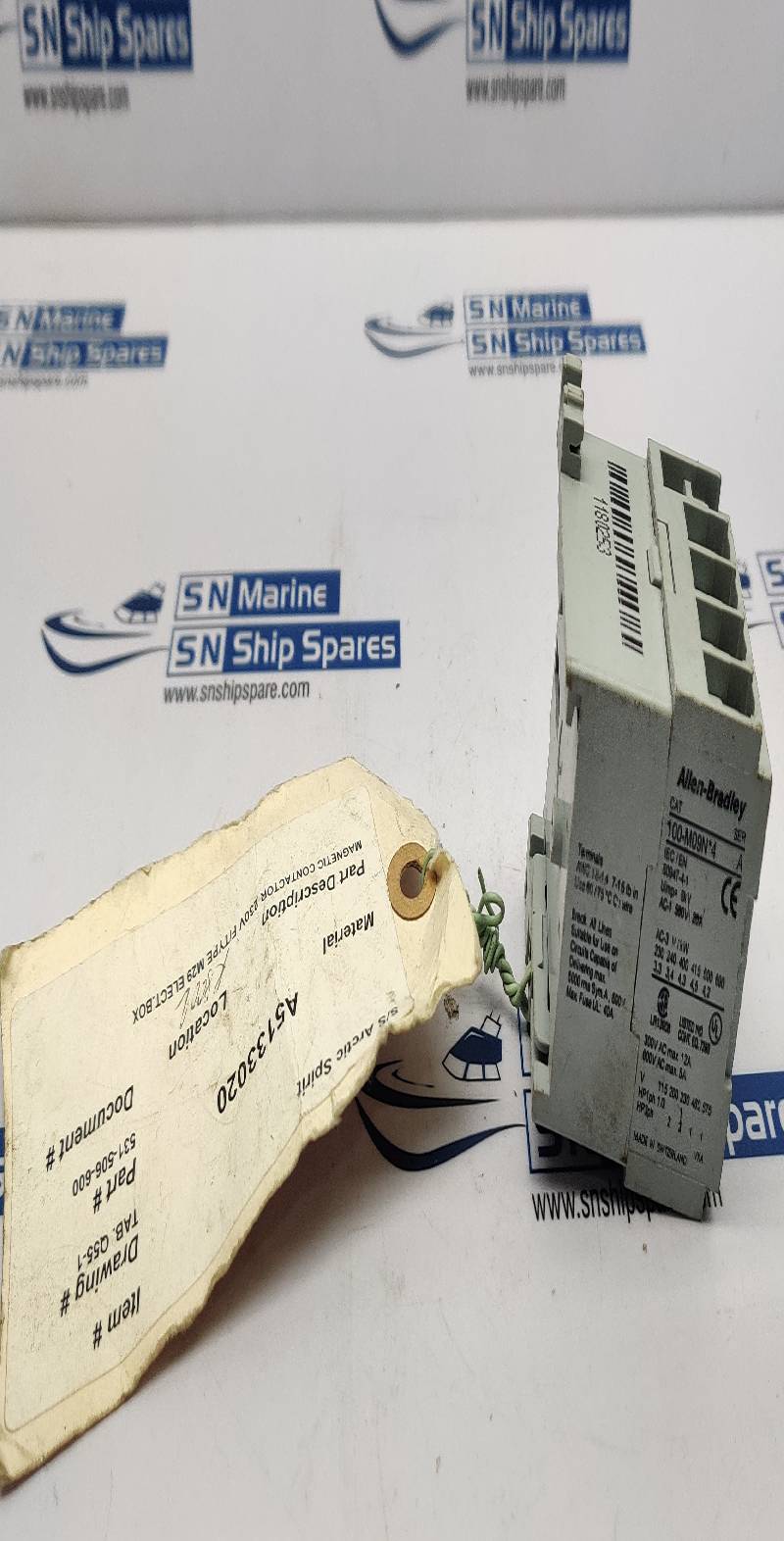 Allen-Bradley 100-M09N*4 Contactor SerA 300Vac max 12A 600Vac max 5A